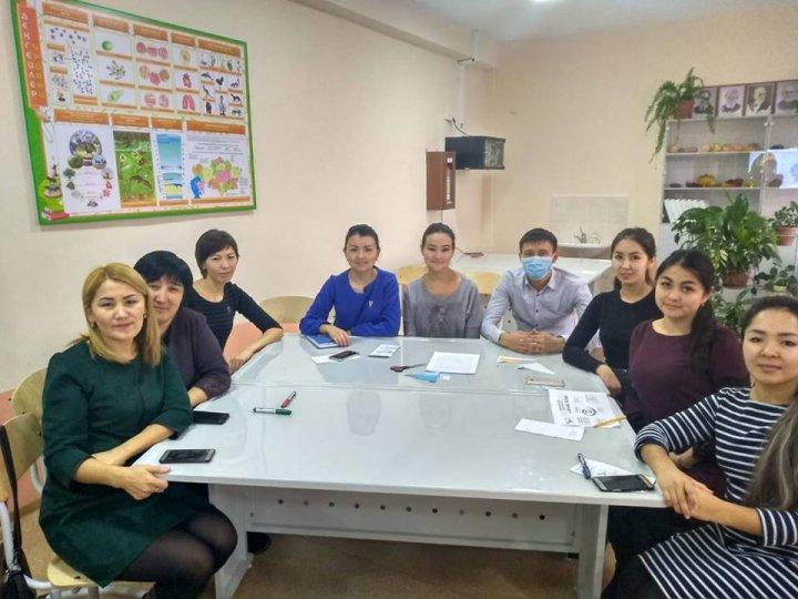 24.11.2018 жылы «№ 17 жалпы орта білім беретін мектеп» КММ-де аға тәлімгерлерге арналған қалалық «Рухани жаңғыру – Ұлттың Ұлы Мұраты» тақырыбында семинар өтті.