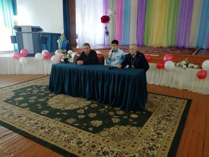 05.03.2019 "№17 ЖОББМ" КММ-де кикбоксинг спортынан Халықаралық дәрежедегі спорт шебері, мектебіміздің түлегі Трусбеков Саят Талғатұлымен кездесу өтті