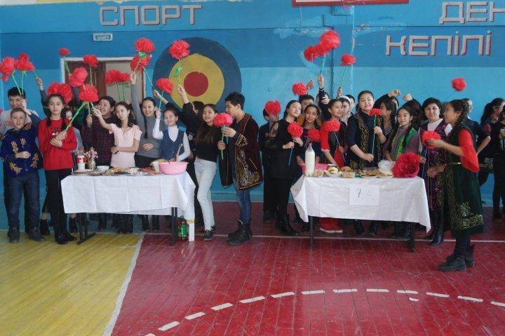 18-19.03.2019 күндері "№17 ЖОББМ" КММ-де "Ұлыстың Ұлы күні - Наурыз мейрамы" жоғары деңгейде атап өтілді.