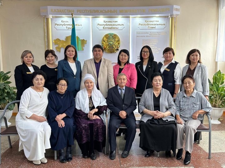 "Ұстазға алғыс" челленджі